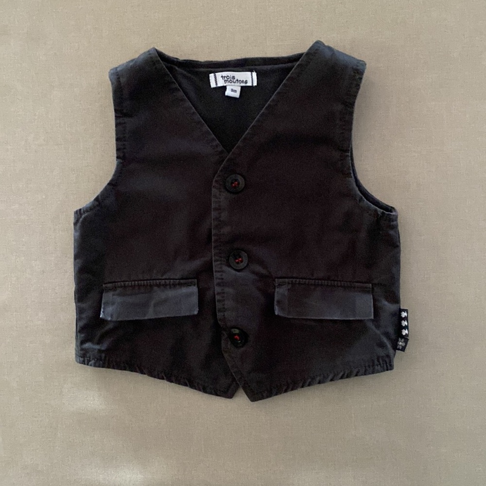 Trois Moutons Gray V-Neck Vest 9 Months - Picture 9 of 9